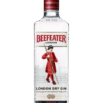 Butelka Beefeater London Dry Gin 0,7L – klasyczny gin z Anglii o świeżym, cytrusowym aromacie z delikatnym, ziołowym finiszem