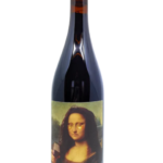 Butelka Dom Bliskowice Monday Lisa 0,75L – polskie czerwone wino z regionu Mazury, o delikatnym korzennym i ziołowym charakterze.