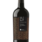 Butelka Feudi Salentini 125 Primitivo del Salento 0,75L – włoskie czerwone wino z regionu Salento o korzennym, wiśniowym i owocowym charakterze.