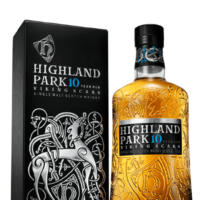 Highland Park 10YO 40% 0.7L – whisky z wyspy Orkney o dymnym i kwiatowym charakterze