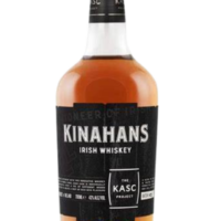 Butelka Kinahan’s The Kasc Project (L.L.) 0,7L – innowacyjna irlandzka whiskey dojrzewająca w mieszanych beczkach