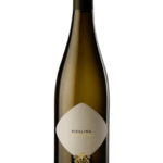 Butelka Lavis Riesling 0,75L – włoskie białe wino z regionu Alto Adige o cytrusowym, lekko mineralnym smaku z kwiatowym aromatem