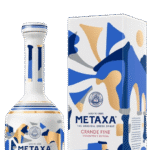 Butelka Metaxa Grande Fine Collector’s Edition 40% 0,7L – grecka brandy z regionu Samos o kwiatowym, owocowym i ziołowym aromacie oraz bogatym, intensywnym i pełnym smaku