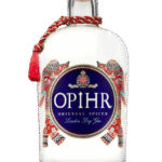 Butelka Opihr Oriental Spiced 42,5% 700ml + Szklanka – angielski gin o aromacie imbiru, jałowca i kardamonu, z intensywnym, korzennym i ziołowym smakiem oraz długim, lekko ostrym finiszem.