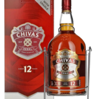 Chivas Regal 4,5L 40% – Luksusowa Szkocka Whisky w Dużym Formacie