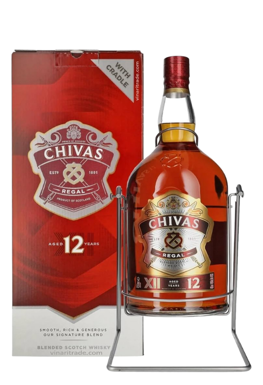 Chivas Regal 4,5L 40% – Luksusowa Szkocka Whisky w Dużym Formacie