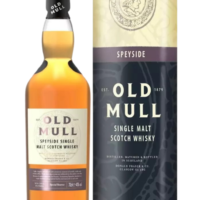 Whisky Sm Old Mull Speyside 40% 0.7L – szkocka whisky o czekoladowo-dębowym aromacie, owocowym smaku i lekkim, słodkim finiszu