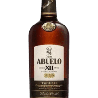 Butelka Abuelo XII Two Oaks 40% – panamski rum o dębowym, karmelowym smaku z waniliowymi nutami