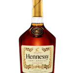 Butelka Hennessy VS 0,7L – klasyczny koniak o aromacie dębowym i korzennym, z eleganckim, owocowym finiszem.