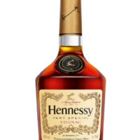 Butelka koniaku Hennessy VS 0.5L – klasyczna propozycja z Francji, intensywnie owocowy i korzenny aromat