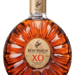 Butelka Rémy Martin XO 0,7L – francuski koniak o dębowym, korzennym i owocowym aromacie oraz aksamitnym, bogatym i długim finiszu