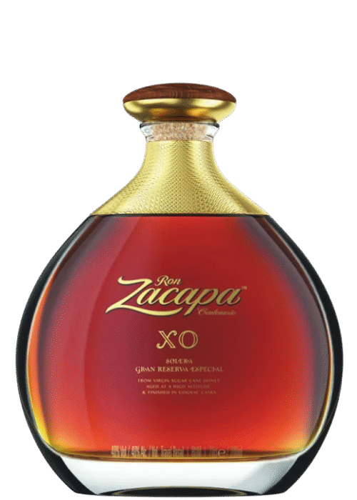 Zacapa XO 0.7L – ekskluzywny rum z Gwatemali, dojrzewający w systemie solera, wyróżniający się bogatym aromatem czekolady, karmelu i dębu.