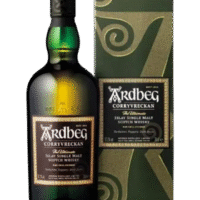 Butelka Ardbeg Corryvreckan 0,7L – intensywnie torfowa whisky z Islay o mocy 57,1%, z aromatem dębu, ziół i torfu, dymnym smakiem i pieprznym, rozgrzewającym finiszem.