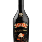 Butelka Baileys Salted Caramel 0,7L – irlandzki likier śmietankowy o intensywnym smaku solonego karmelu, wanilii i śmietanki, z kremowym finiszem