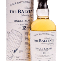 Butelka Balvenie Single Barrel 12YO 0,7L – szkocka whisky single malt ze Speyside, dojrzewająca w beczkach po bourbonie first fill, o aromacie wanilii, karmelu i drewna.