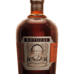 Butelka Botucal Mantuano Rum 0,7L – wenezuelski rum o nutach karmelu, przypraw, wanilii i czekolady, idealny do degustacji i koktajli