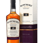 Butelka Bowmore 18YO 0,7L – 18-letnia whisky single malt z Islay, z nutami miodu, wanilii i torfu, dojrzewająca w beczkach po sherry i bourbonie.