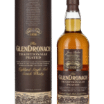 Butelka GlenDronach Traditionally Peated 0,7L – szkocka whisky single malt z Highlands o dymno-waniliowym aromacie, torfowo-przyprawowym smaku i ciepłym, pieprznym finiszu