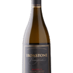 Butelka Ironstone Reserve Chardonnay 0,75L – wytrawne białe wino z Kalifornii o aromacie dębu, jabłka i wanilii, z kremowym, pełnym finiszem.
