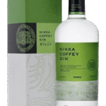 Butelka Nikka Coffey Gin 0,7L z kartonikiem – japoński gin o cytrusowo-kwiatowym profilu, destylowany w kolumnie Coffeya, z intensywnym i złożonym finiszem