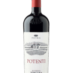 Butelka czerwonego wina Petra Potenti Toscana Cabernet Sauvignon IGT 0,75L – intensywne wytrawne wino z Toskanii o aromacie porzeczki, przypraw i tytoniu.