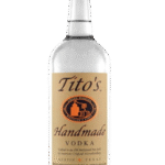 Wódka Tito’s Handmade Vodka 0,7L 40% – amerykańska wódka z Teksasu o kremowym i cytrusowym profilu smakowym.