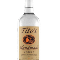 Wódka Tito’s Handmade Vodka 0,7L 40% – amerykańska wódka z Teksasu o kremowym i cytrusowym profilu smakowym.